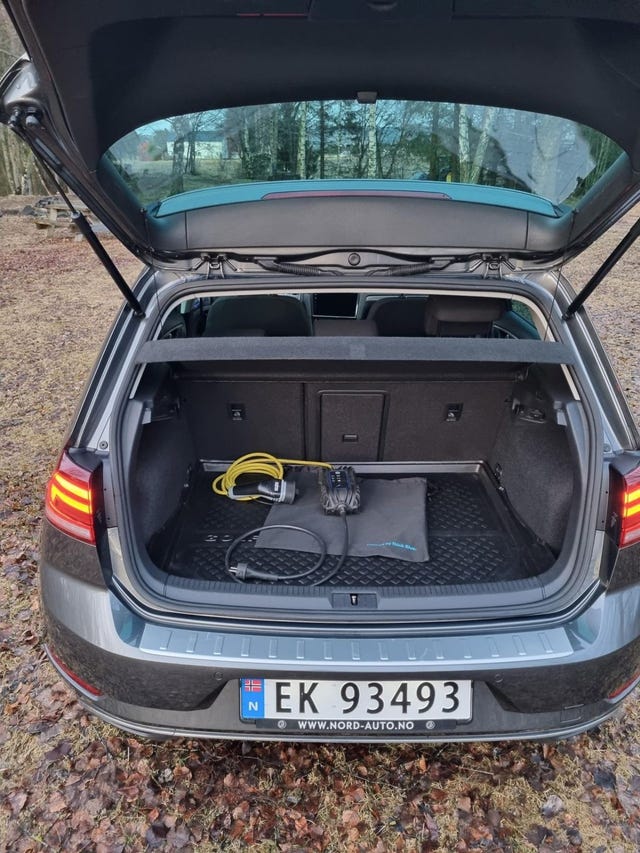 2018 VOLKSWAGEN GOLF - 25