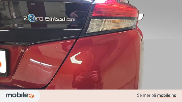 2018 NISSAN LEAF - 9