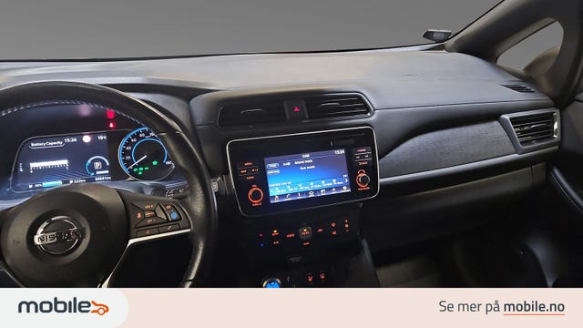 2018 NISSAN LEAF - 18