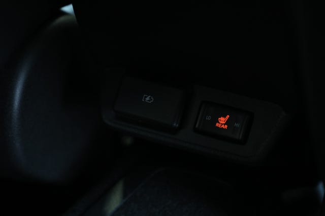 2022 NISSAN LEAF - 13