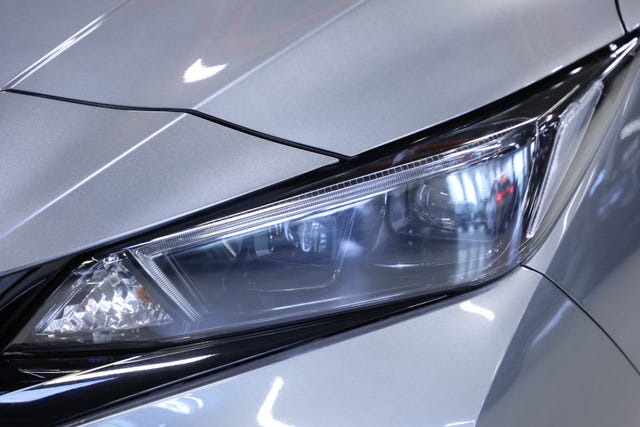 2022 NISSAN LEAF - 8