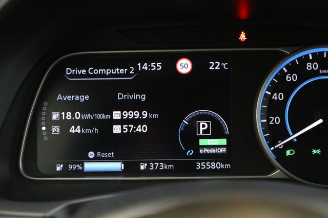 2022 NISSAN LEAF - 34