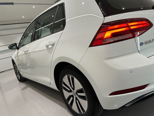 WVWZZZAUZJW901515 2018 VOLKSWAGEN GOLF-5