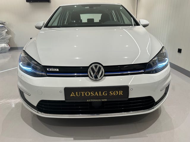WVWZZZAUZJW901515 2018 VOLKSWAGEN GOLF-2