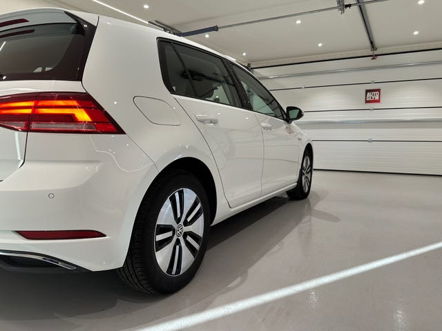 2018 VOLKSWAGEN GOLF - 8