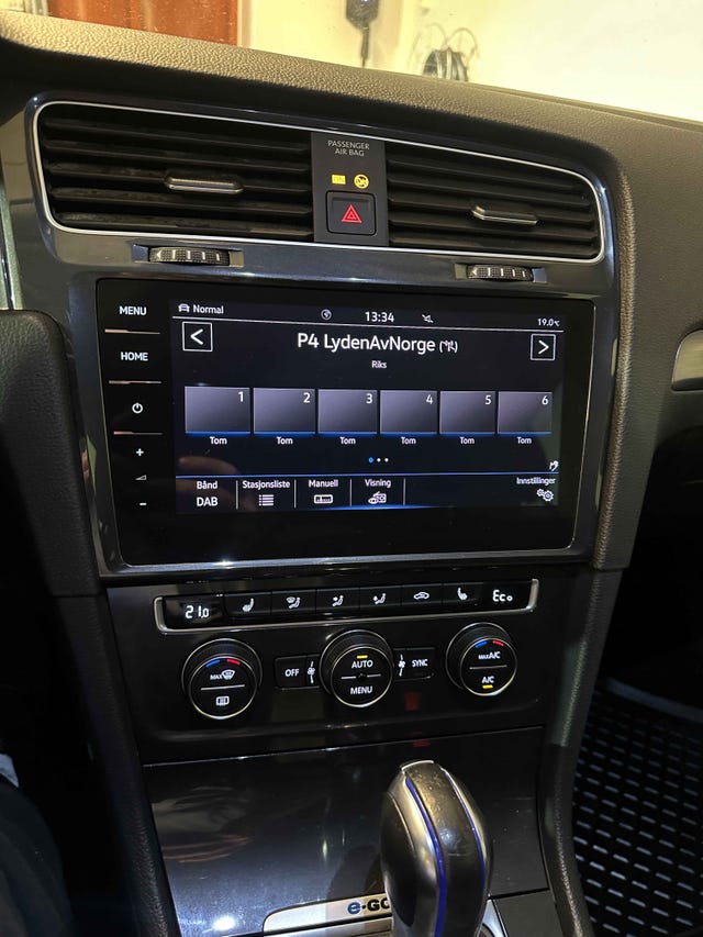 2019 VOLKSWAGEN GOLF - 10