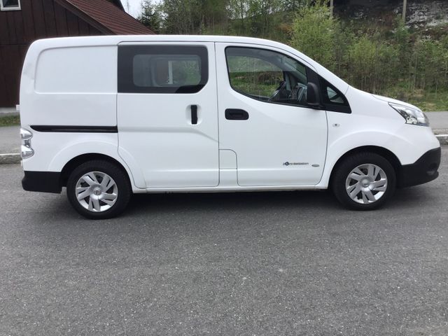 2019 NISSAN E-NV200 - 6