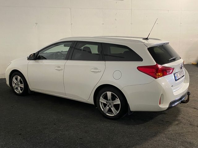 SB1ZS3JE30E139429 2015 TOYOTA AURIS-5