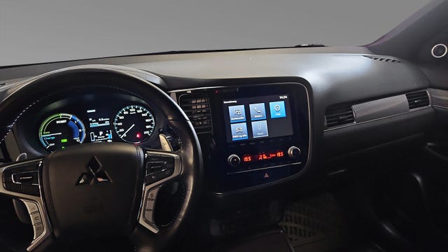 2020 MITSUBISHI OUTLANDER - 18