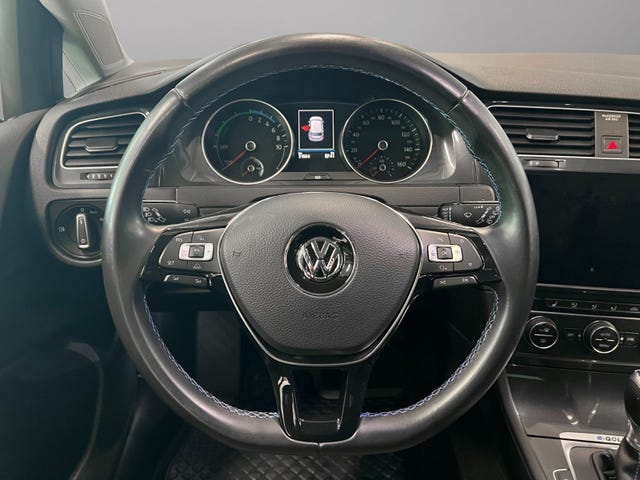 2018 VOLKSWAGEN GOLF - 11