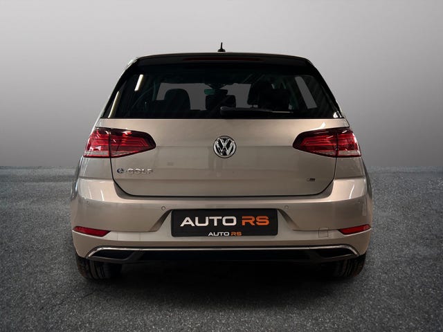 WVWZZZAUZJ8910336 2018 VOLKSWAGEN GOLF-4