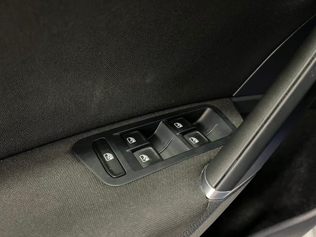 2018 VOLKSWAGEN GOLF - 13