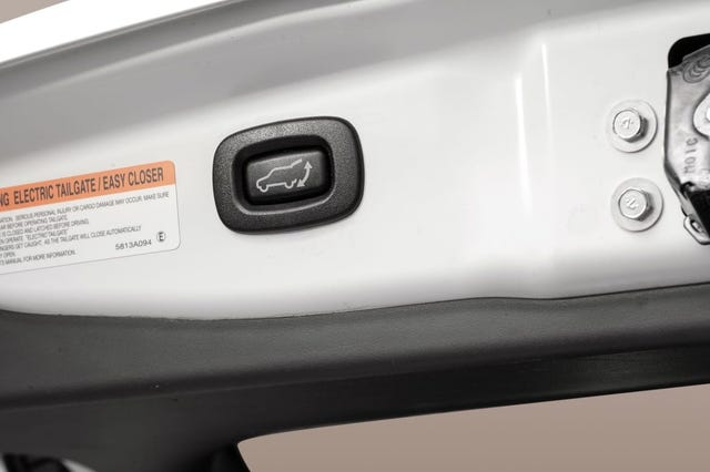 2020 MITSUBISHI OUTLANDER - 25