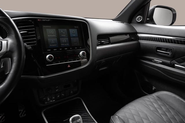 2020 MITSUBISHI OUTLANDER - 12