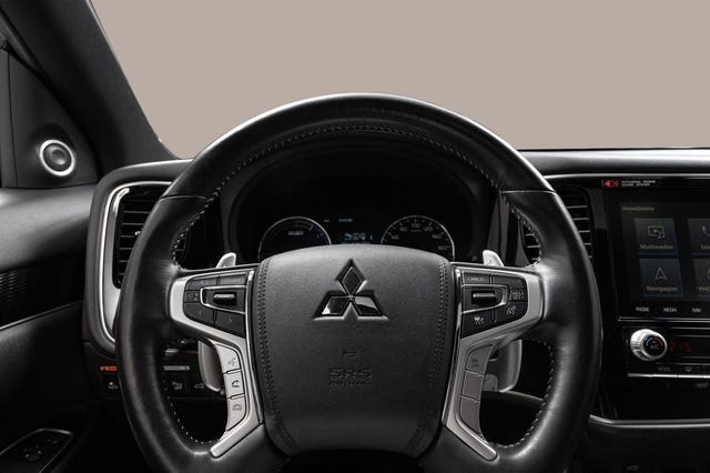 2020 MITSUBISHI OUTLANDER - 19