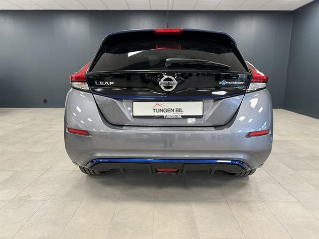 2018 NISSAN LEAF - 8