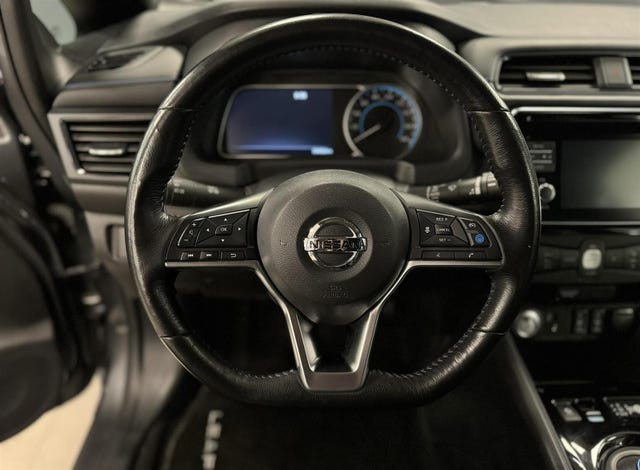 2018 NISSAN LEAF - 29