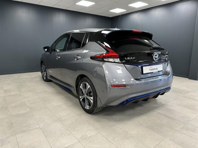2018 NISSAN LEAF - 9