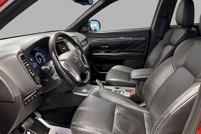 2020 MITSUBISHI OUTLANDER - 10