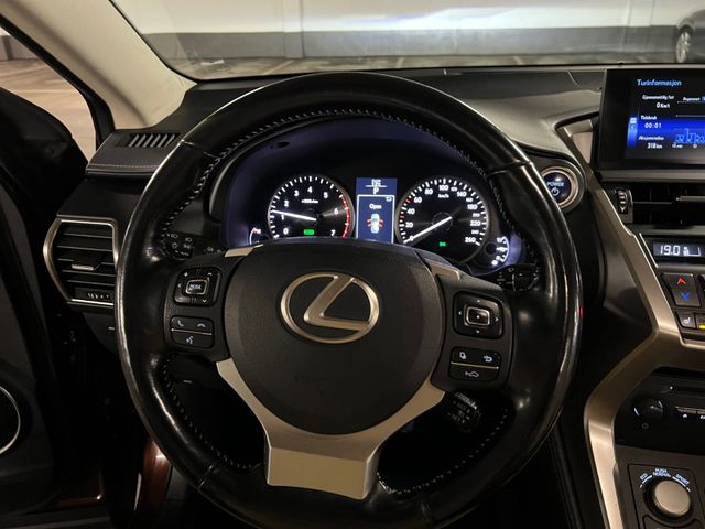 2017 LEXUS NX 300H - 18