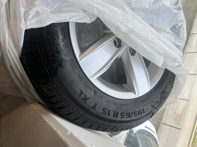 2019 VOLKSWAGEN GOLF - 20