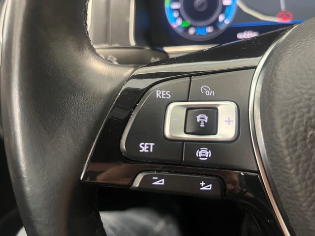 2019 VOLKSWAGEN GOLF - 12