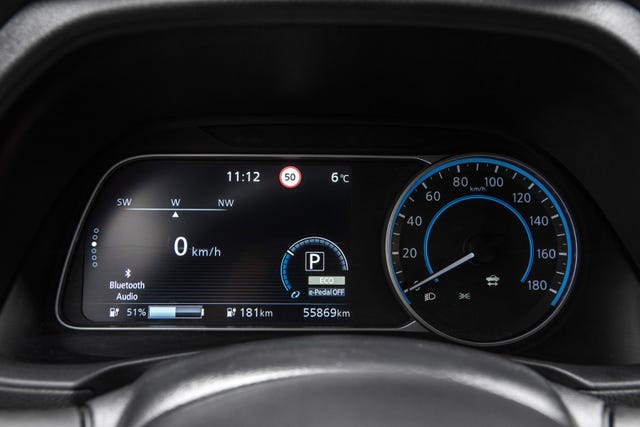 2021 NISSAN LEAF - 17