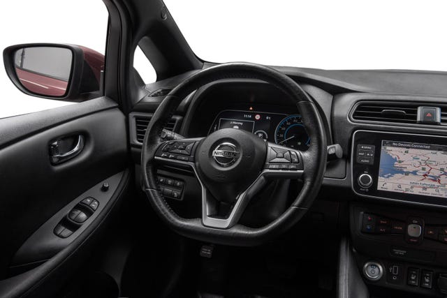 2021 NISSAN LEAF - 13