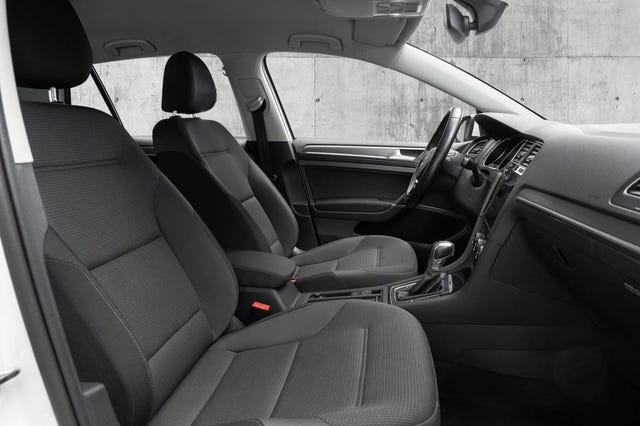 2019 VOLKSWAGEN GOLF - 13