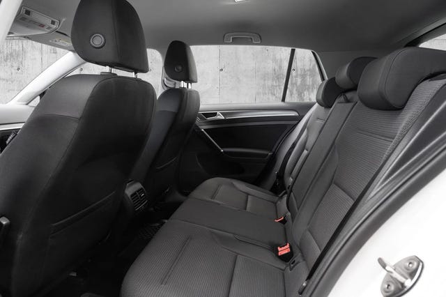 2019 VOLKSWAGEN GOLF - 22