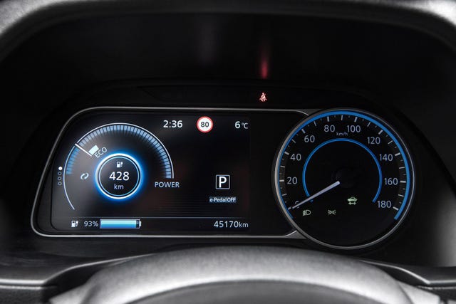 2021 NISSAN LEAF - 17
