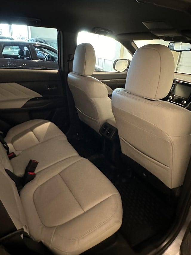 2020 MITSUBISHI OUTLANDER - 34