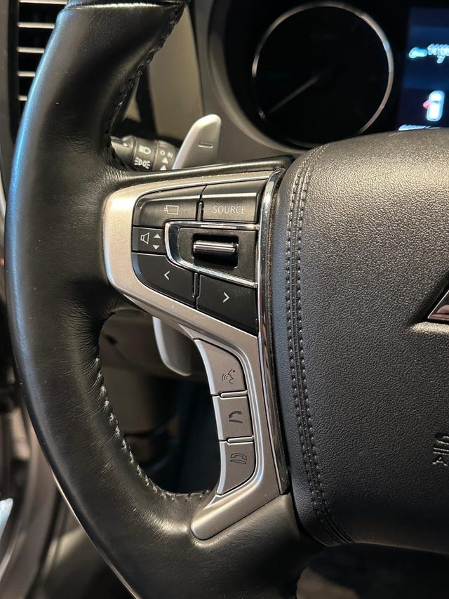 2020 MITSUBISHI OUTLANDER - 18