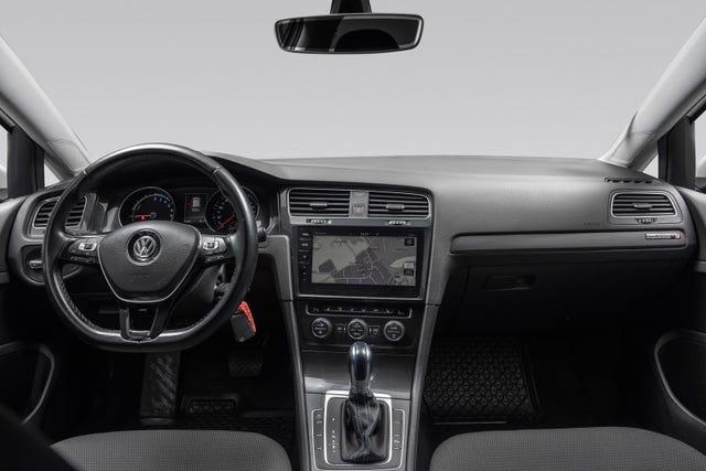 2019 VOLKSWAGEN GOLF - 14