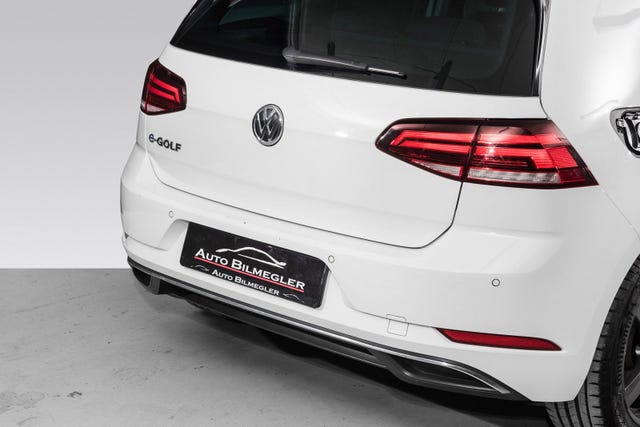 2019 VOLKSWAGEN GOLF - 9