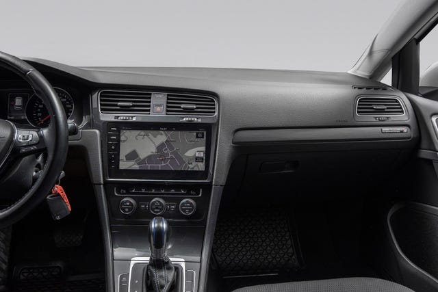 2019 VOLKSWAGEN GOLF - 20