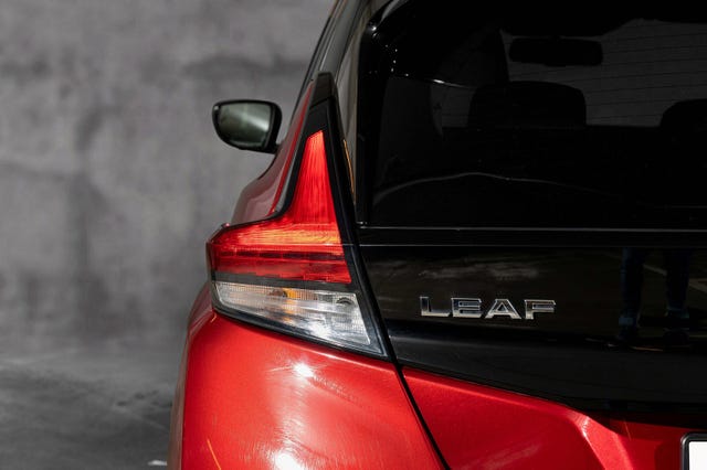 2021 NISSAN LEAF - 8