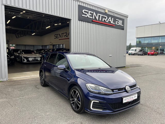 2019 VOLKSWAGEN GOLF - 12