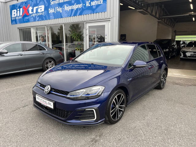2019 VOLKSWAGEN GOLF - 11