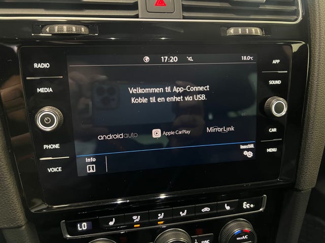2019 VOLKSWAGEN GOLF - 24