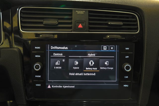 2019 VOLKSWAGEN GOLF - 31