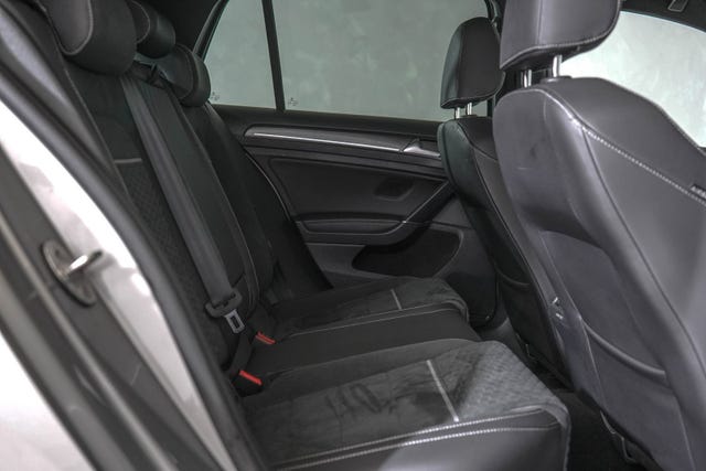 2019 VOLKSWAGEN GOLF - 10