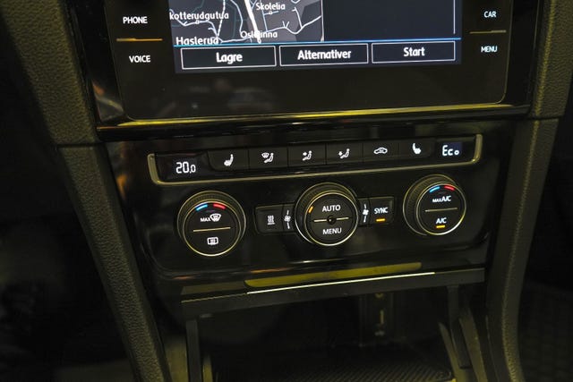 2019 VOLKSWAGEN GOLF - 34