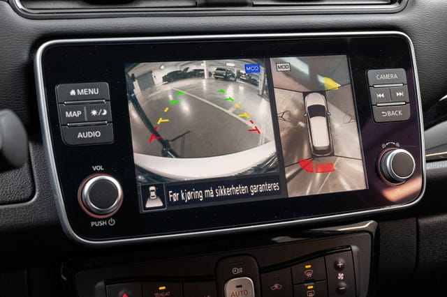 2022 NISSAN LEAF - 19