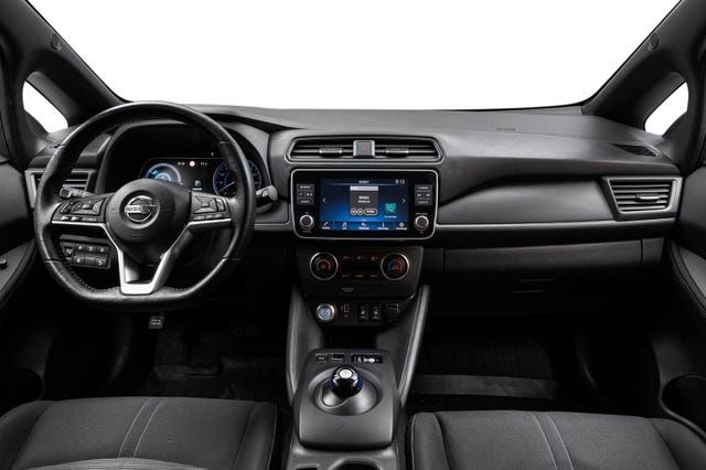 2022 NISSAN LEAF - 19