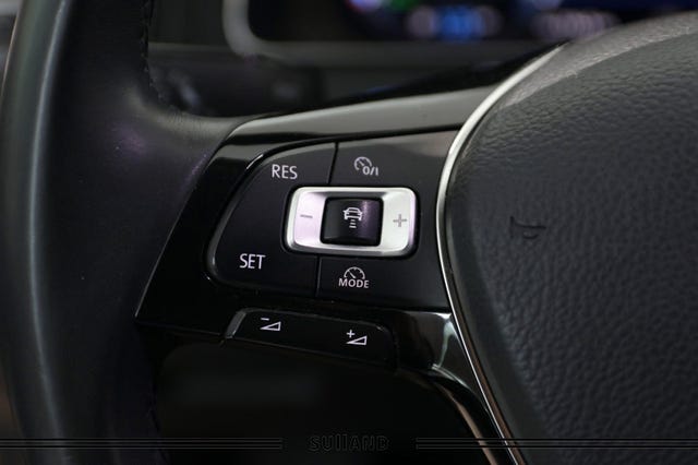 2018 VOLKSWAGEN GOLF - 8