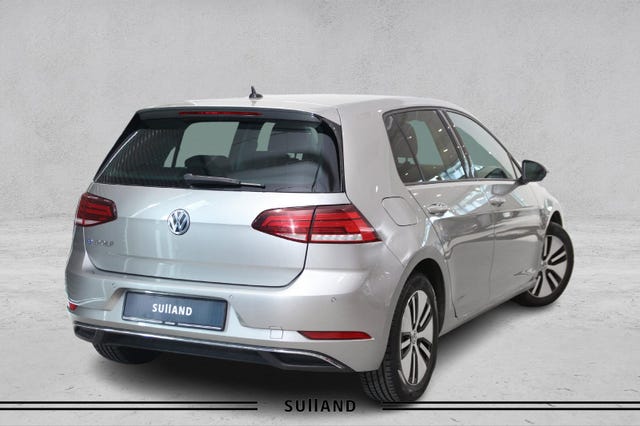 WVWZZZAUZJ8903120 2018 VOLKSWAGEN GOLF-3