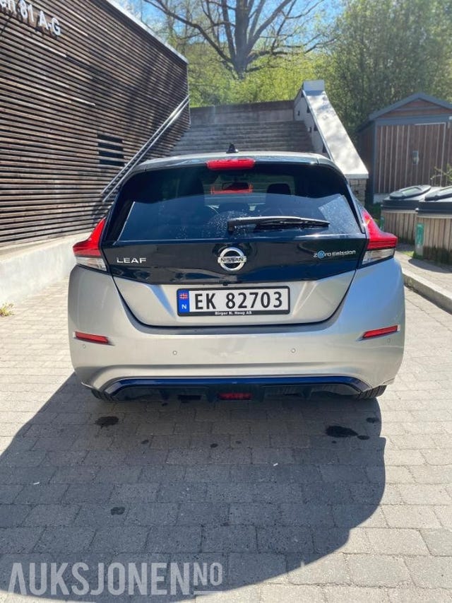 SJNFAAZE1U0009388 2018 NISSAN LEAF-4