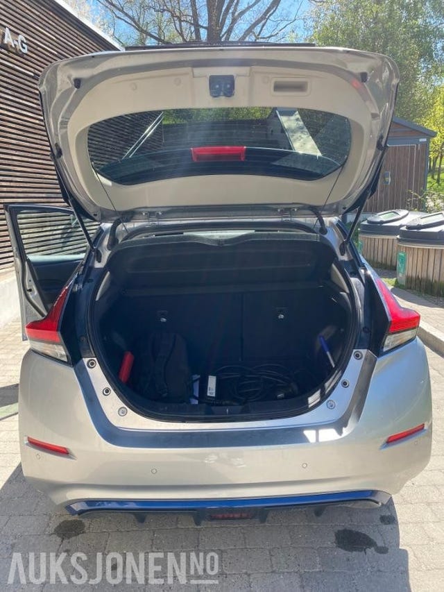 2018 NISSAN LEAF - 15