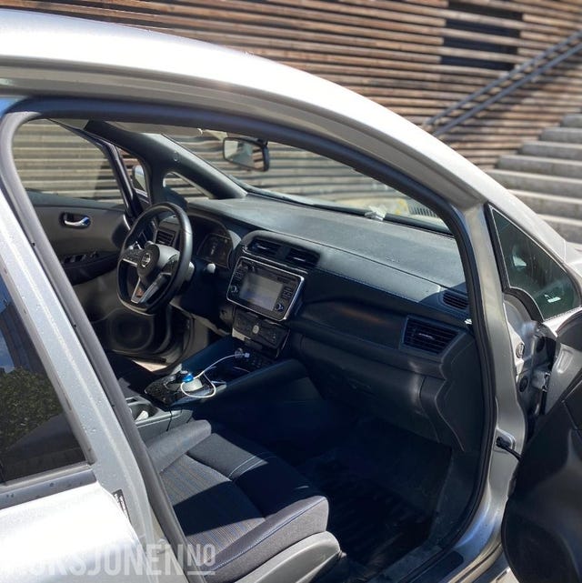 2018 NISSAN LEAF - 17